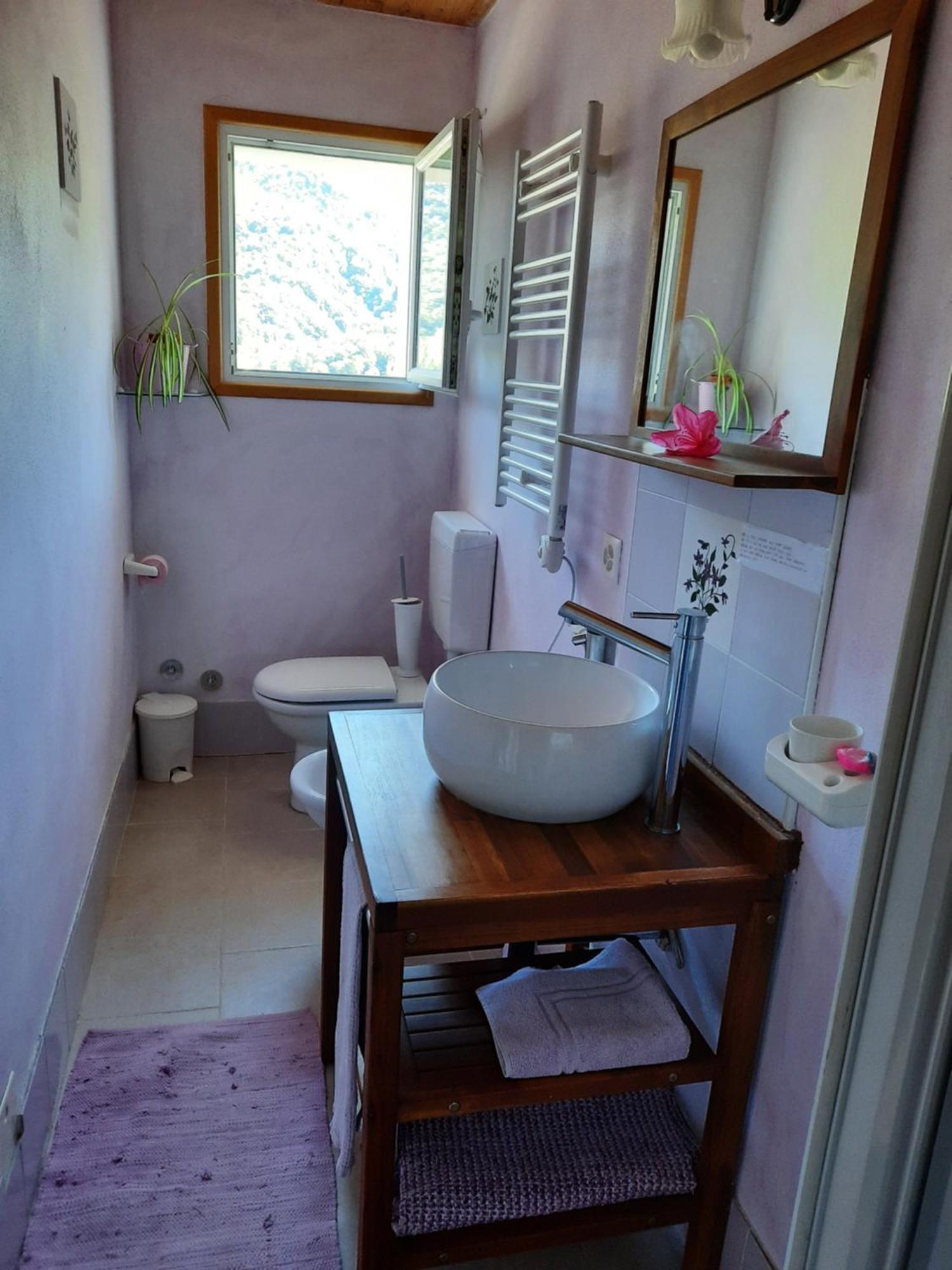 La Nave B&B Monteggio Luaran gambar